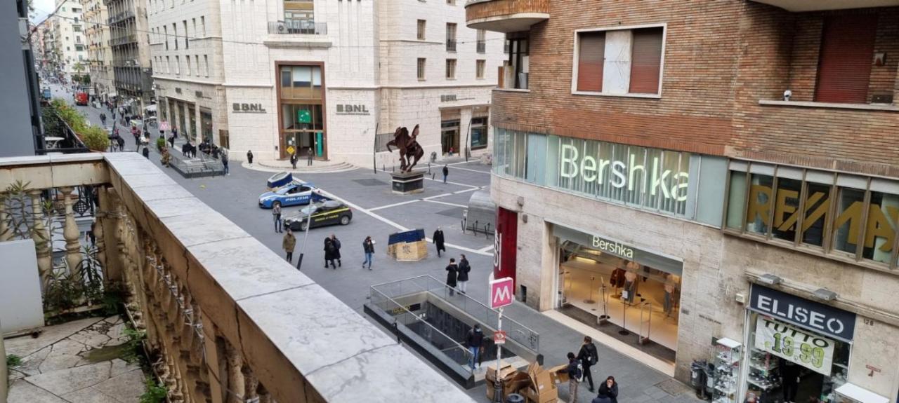 Dimora Donn'Alba Daire Napoli Dış mekan fotoğraf