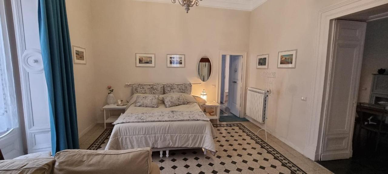 Dimora Donn'Alba Daire Napoli Dış mekan fotoğraf